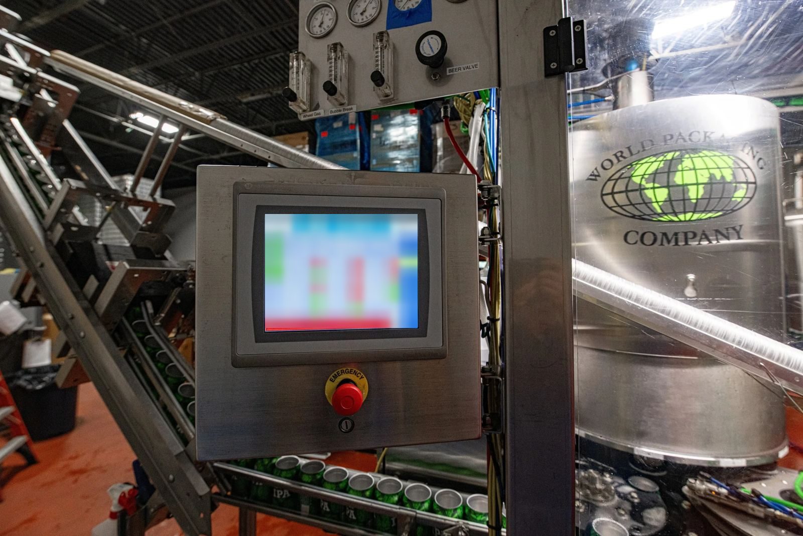 CP-12 counter-pressure filler touch-screen HMI and stainless product tank
